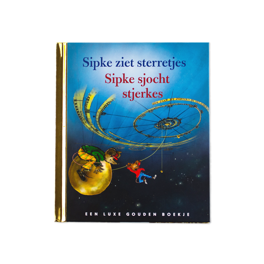 Boek met illustratie van twee muizen bij het planetarium in Franeker, met sterren en nachtelijke sfeer op de omslag